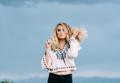 Chute de cheveux chez la femme : les bons réflexes mode & beauté