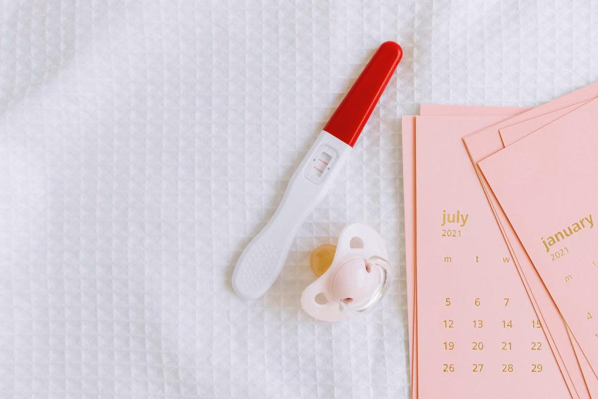 Calcul de la date de naissance, des gestes et des règles que vous pouvez utiliser