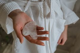 Les soins de la peau inspirés des rituels ancestraux en 2026