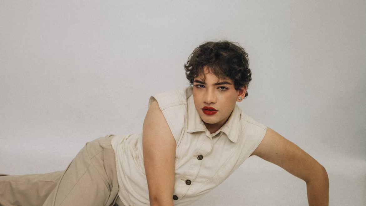 Mode gender fluid automne 2026 : 7 tendances qui redéfinissent la mode