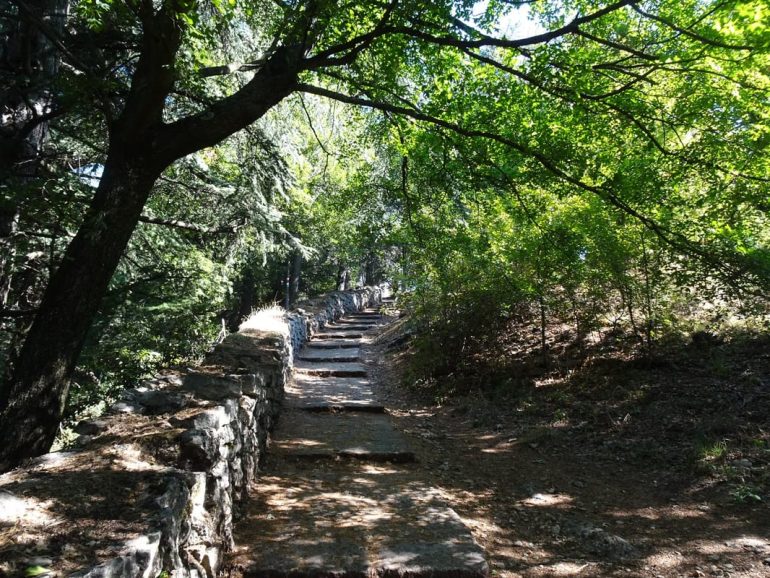Visitez le chemin de Saint-Jacques de Sarria